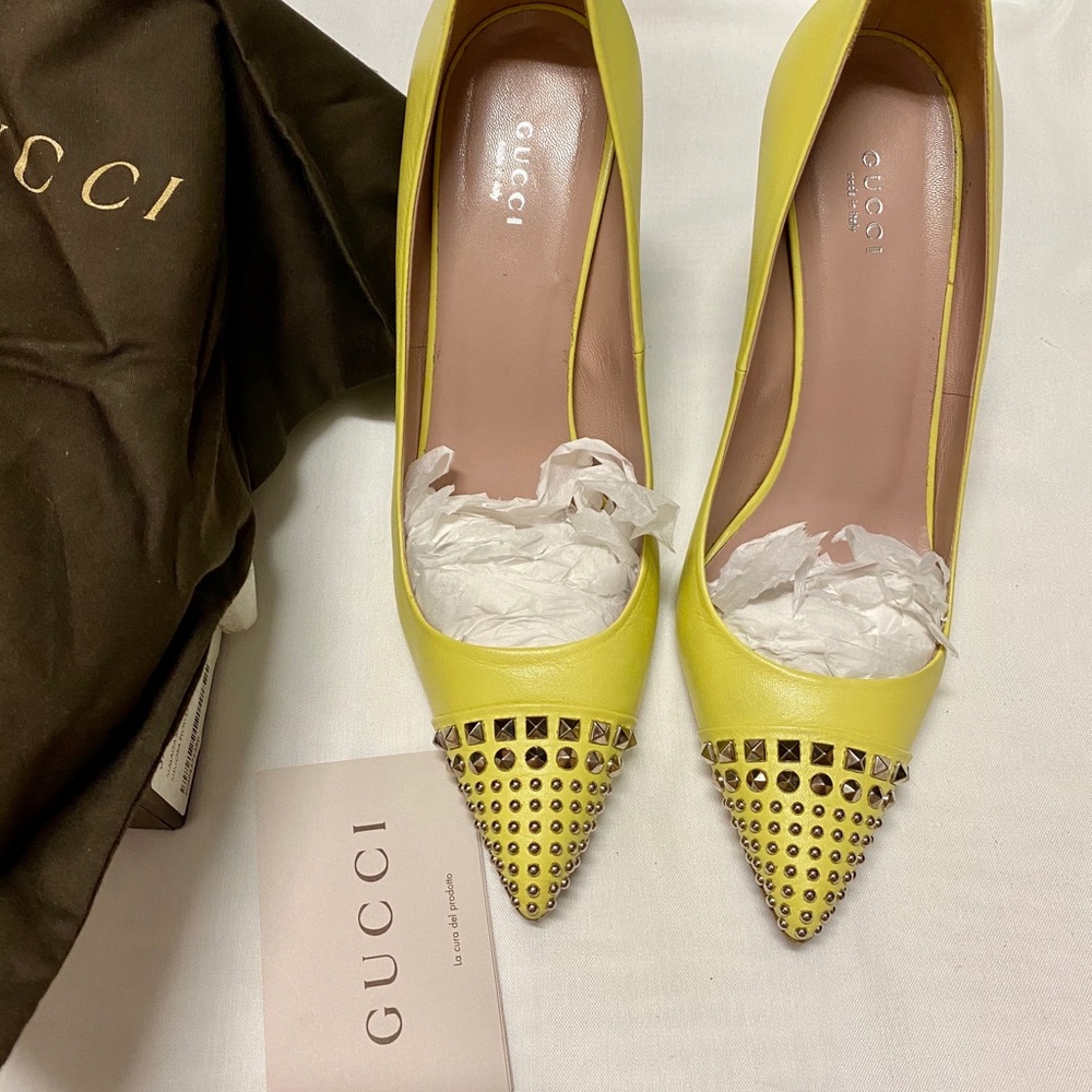 Gucci Malaga Kid in Mimosa Flower Heels